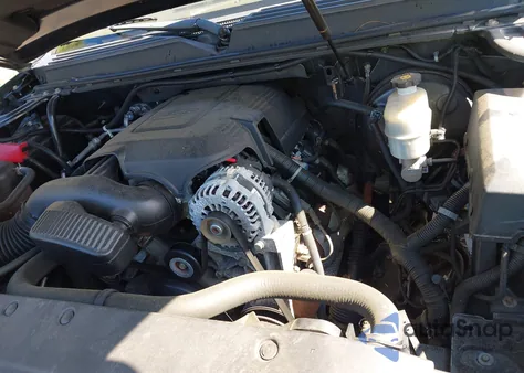 2011 Chevrolet Suburban 1500 Ltz from USA, damaged, VIN 1GNSKKE36BR136673